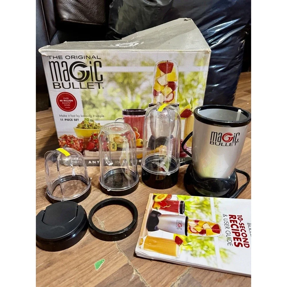 Magic Bullet Personal Blender 250W 18oz Silver/Black Cups Lids MBR1101 -9pieces